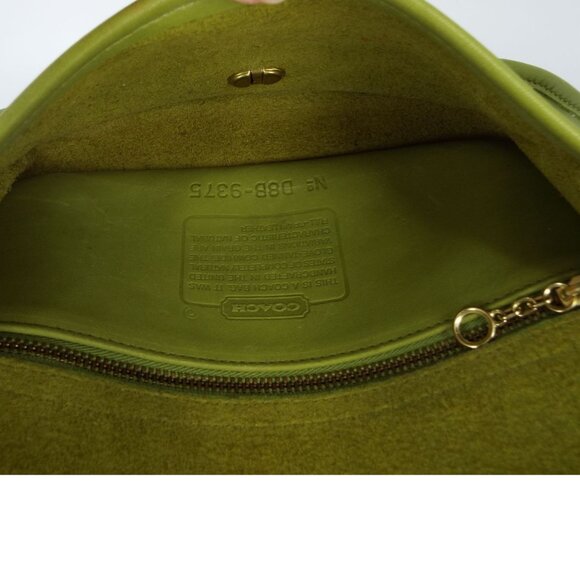 Vintage COACH Dinky 9375 Lime Green Leather Turn Lock Crossbody Bag Made in USA - Picture 8 of 12